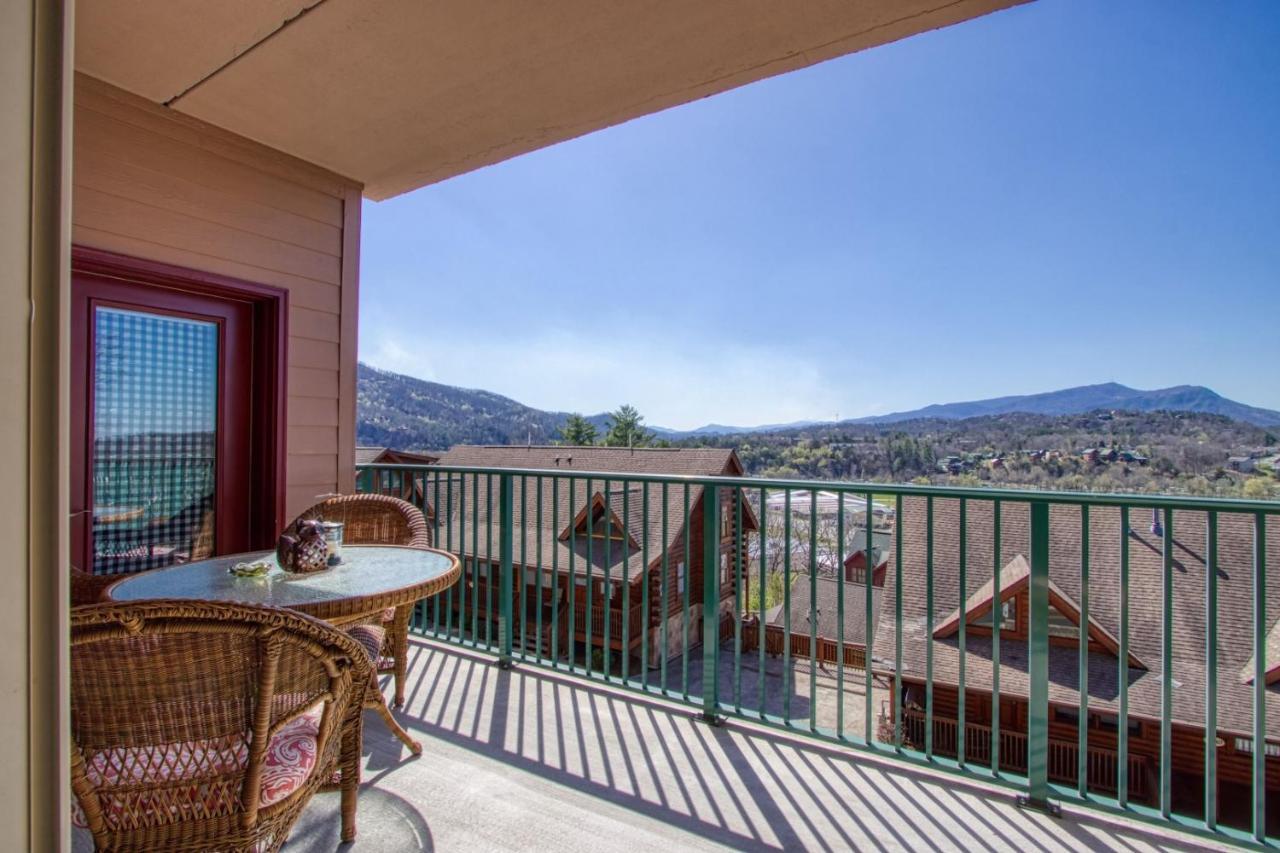 Gorgeous 2Bd 2Bth Condo With Mountain Views Pool Hot Tub Game Room Close To Parkway ピジョンフォージ エクステリア 写真